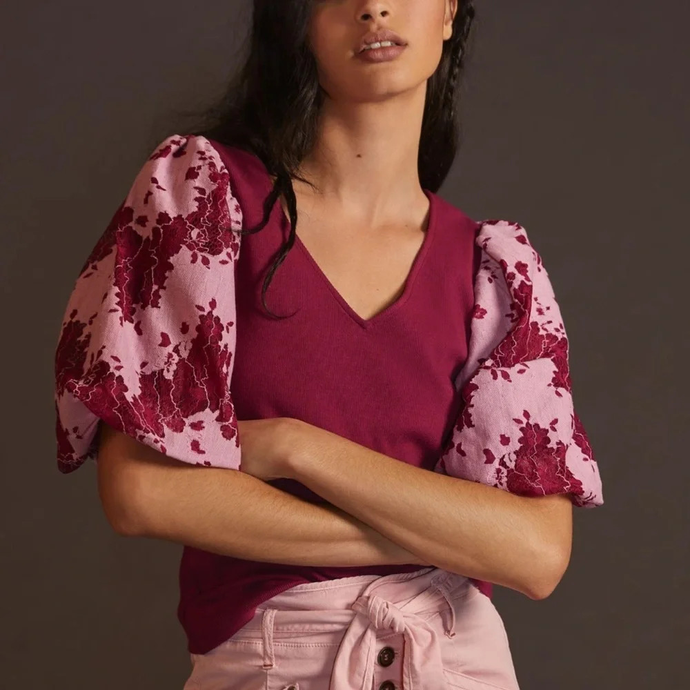 Dolan Lace Puff sleeve V-neck top XXS Wine